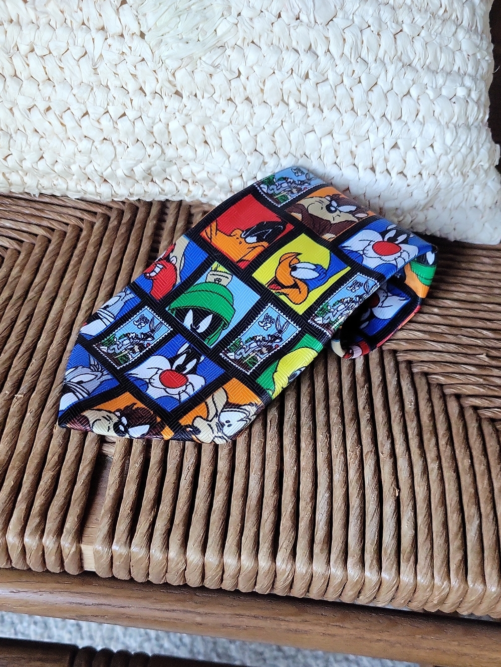 Warner Bros. Looney Toones Stamp Collection necktie, multi-colored